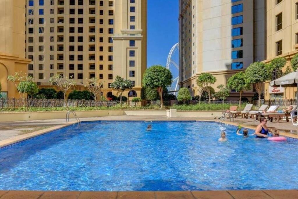 La Buena Vida Holiday Homes - Beach Front Very Spacious, Luxe And Modern 3 Bedroom With Full Kitchen In Jbr , 3 Min To The Jbr Beach Dubai Marina And Tram Station Zewnętrze zdjęcie