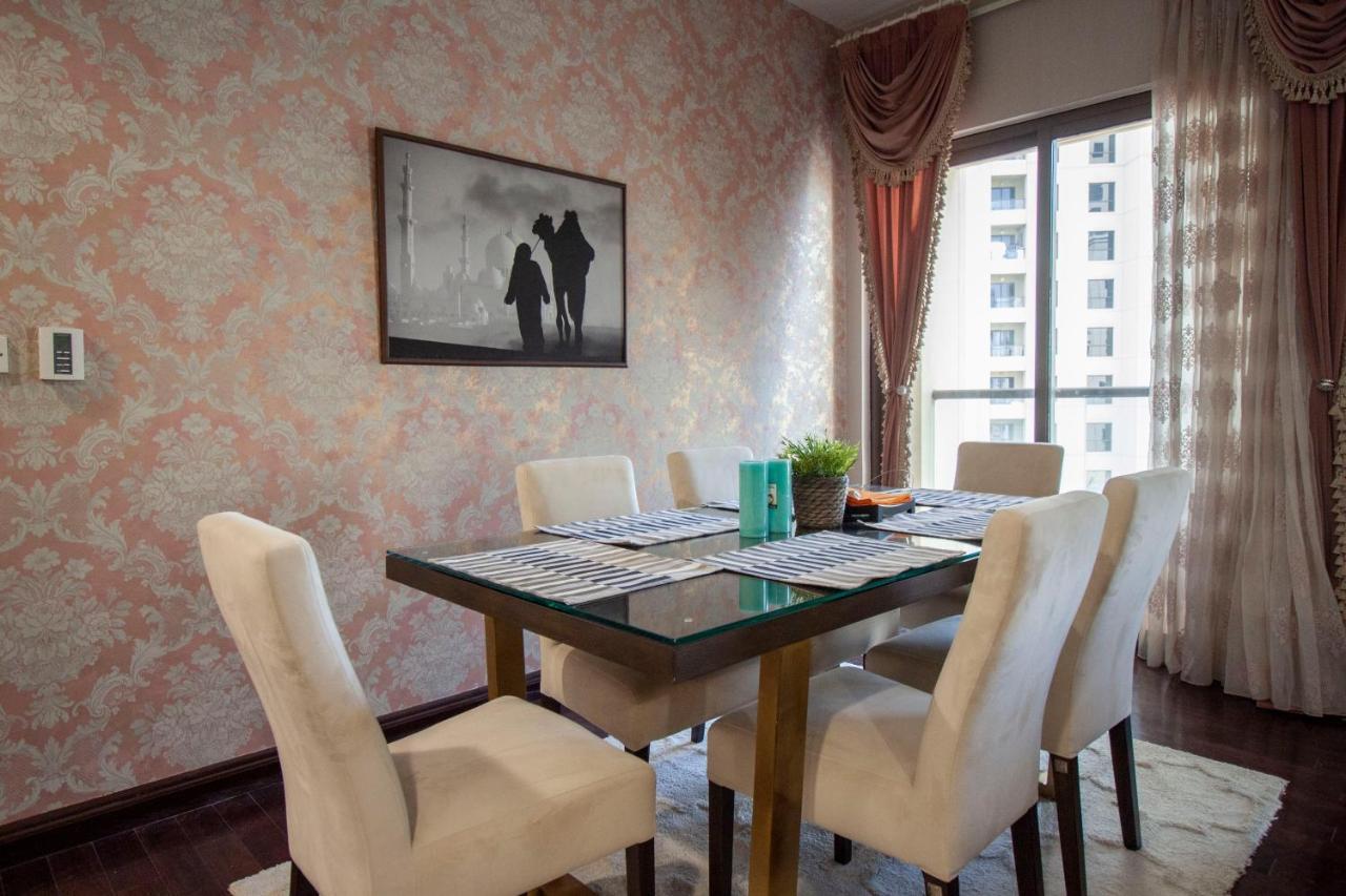 La Buena Vida Holiday Homes - Beach Front Very Spacious, Luxe And Modern 3 Bedroom With Full Kitchen In Jbr , 3 Min To The Jbr Beach Dubai Marina And Tram Station Zewnętrze zdjęcie