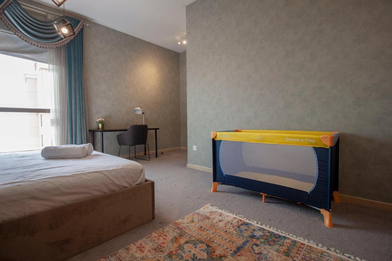 La Buena Vida Holiday Homes - Beach Front Very Spacious, Luxe And Modern 3 Bedroom With Full Kitchen In Jbr , 3 Min To The Jbr Beach Dubai Marina And Tram Station Zewnętrze zdjęcie