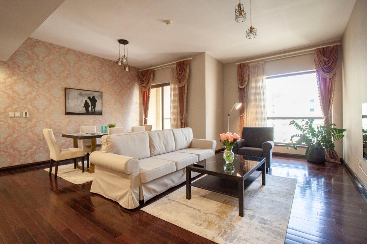 La Buena Vida Holiday Homes - Beach Front Very Spacious, Luxe And Modern 3 Bedroom With Full Kitchen In Jbr , 3 Min To The Jbr Beach Dubai Marina And Tram Station Zewnętrze zdjęcie